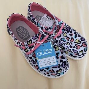 Girls Hey dudes slip ons shoes size 12